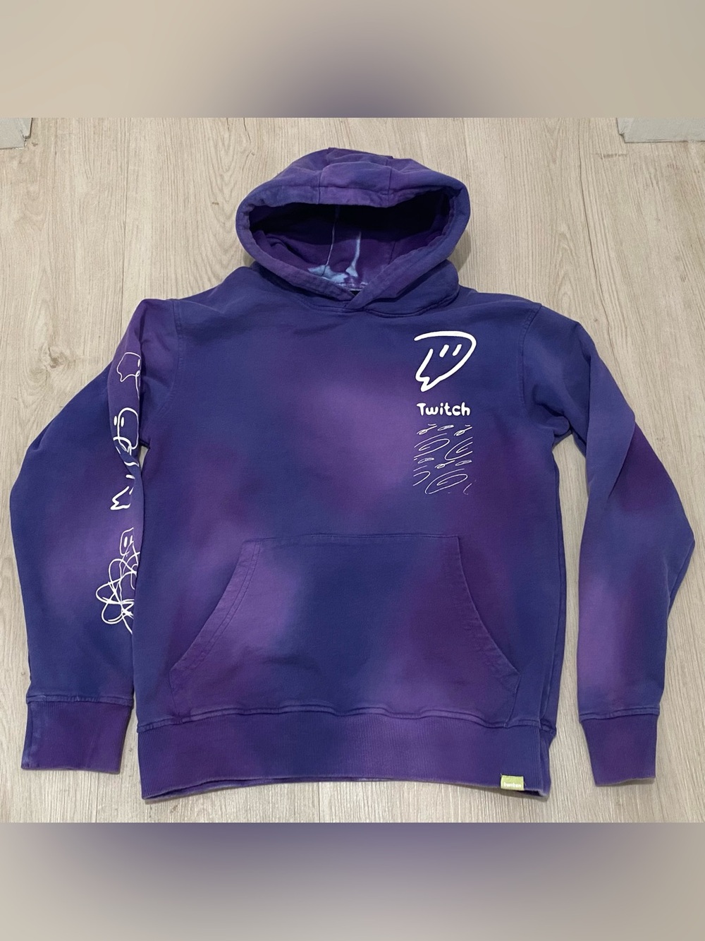 Twitch Hoodie Size Medium M Purple Tie Dye Cloud Dye Sleeve Doodles SF Streamer